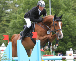 Auf einer Erfolgswelle schwamm 2011 Thomas Kleis mit Questa Vittoria (v. Quidam's Rubin), die im Ranking den 2. Platz belegt.
